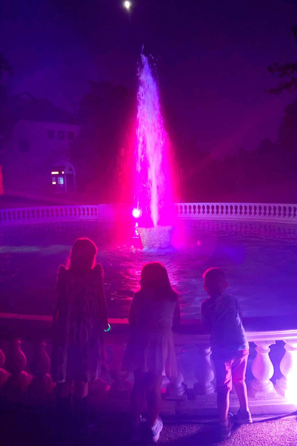 Maymont Expands Garden Glow presented by Kroger to 22 Nights, Including